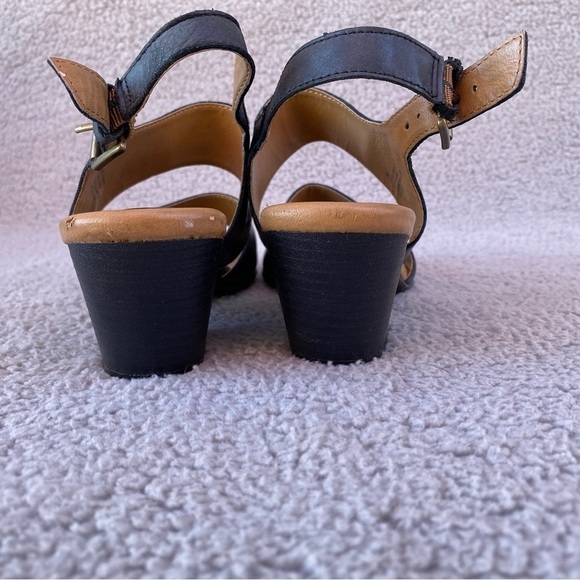 BOC Born Concept Emmeline Black Leather Strap Block Heels Sz 9 M - Picture 11 of 15